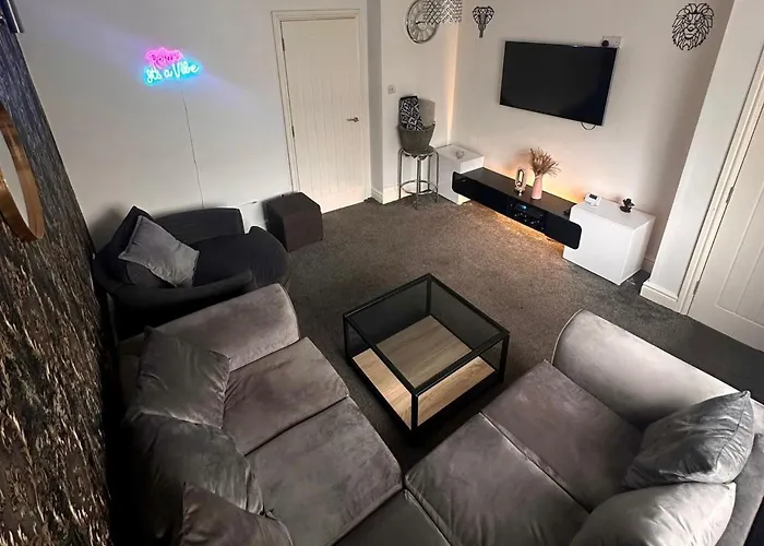 The Hideaway Home Bd5 - 2 Bed Lovely Modern House