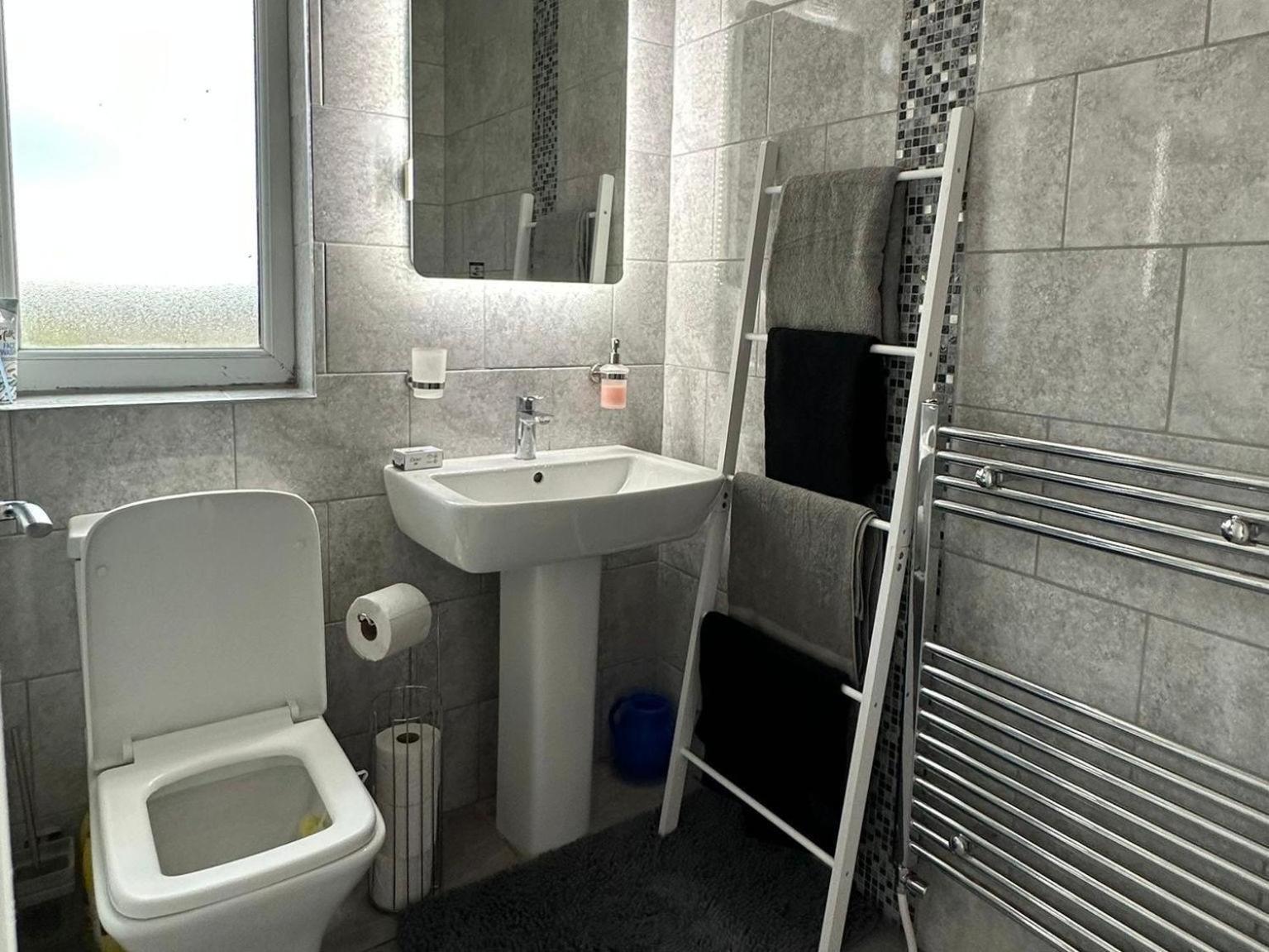 The Hideaway Bd5 - 2 Bed Lovely Modern House Дом отдыха Брадфорд
